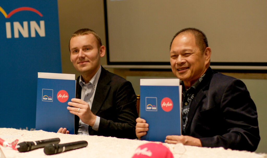 Hop Inn celebrates 10th hotel milestone with AirAsia Philippines partnership