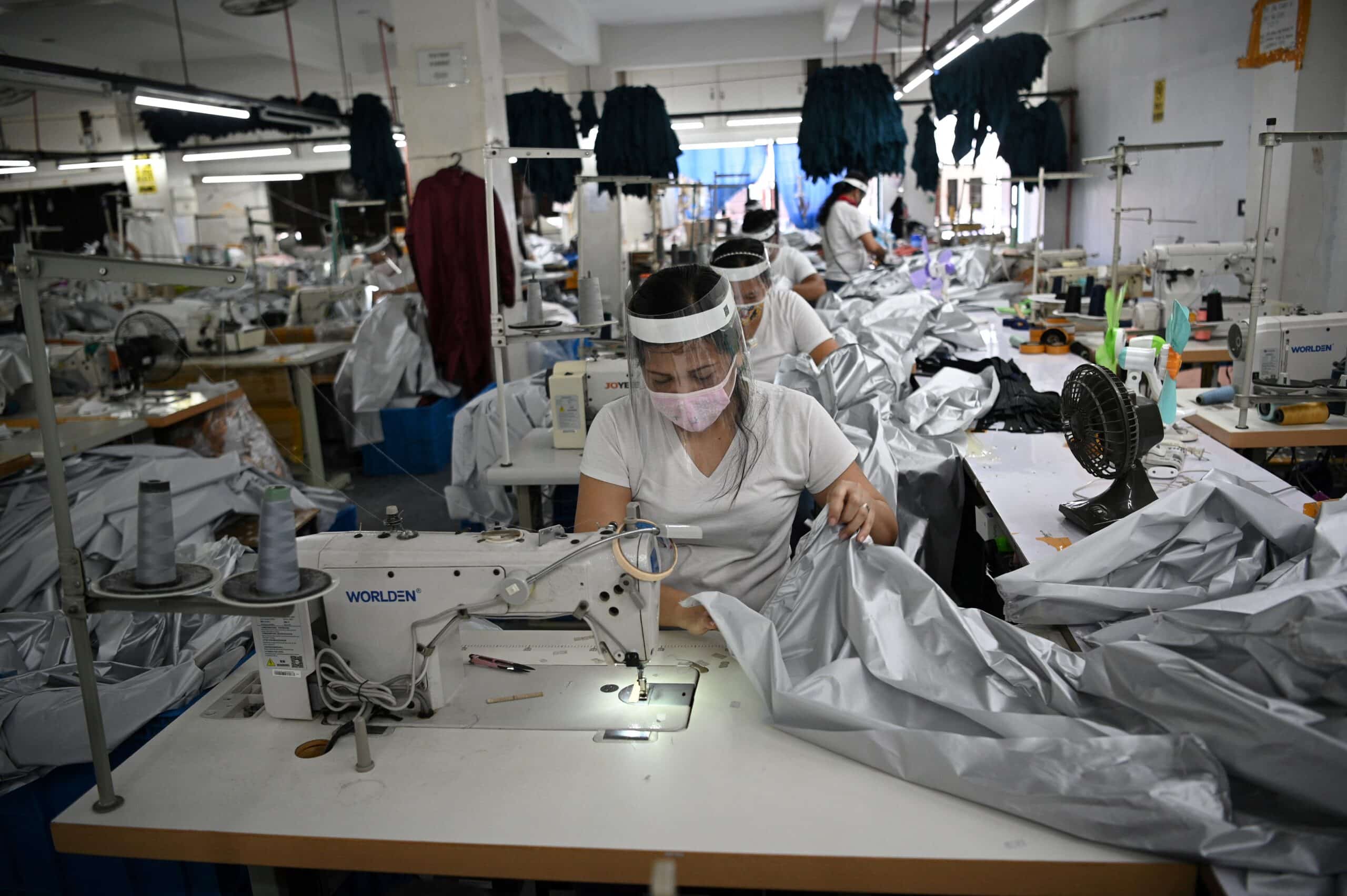 November manufacturing prices post subdued growth