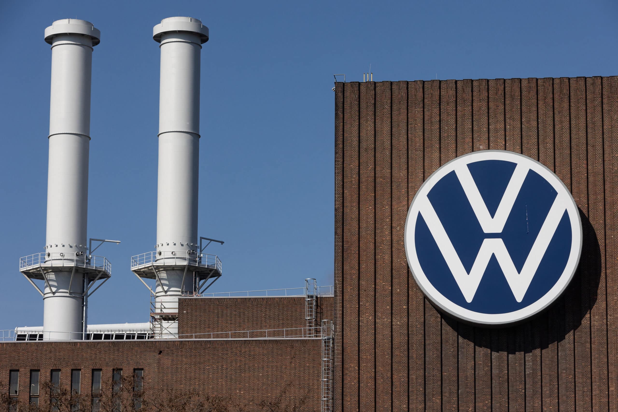 Volkswagen mulls plant closures and job cuts in Germany