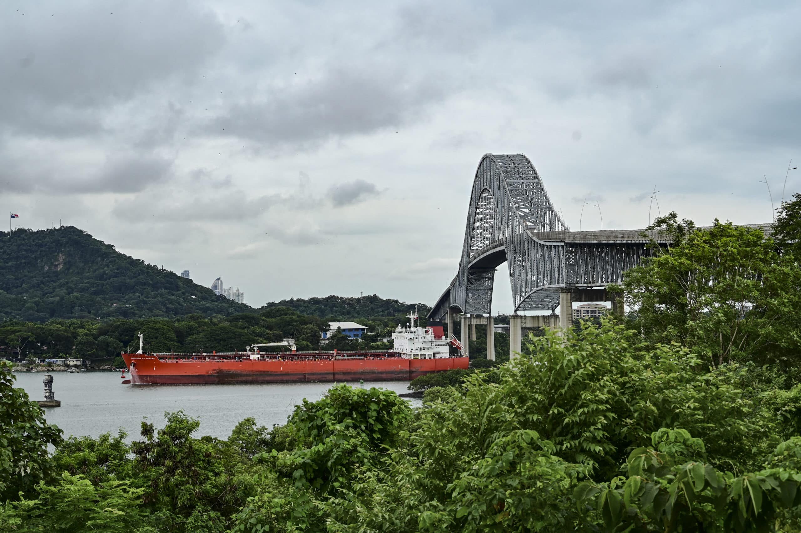 Panama Canal earns record revenue despite drought