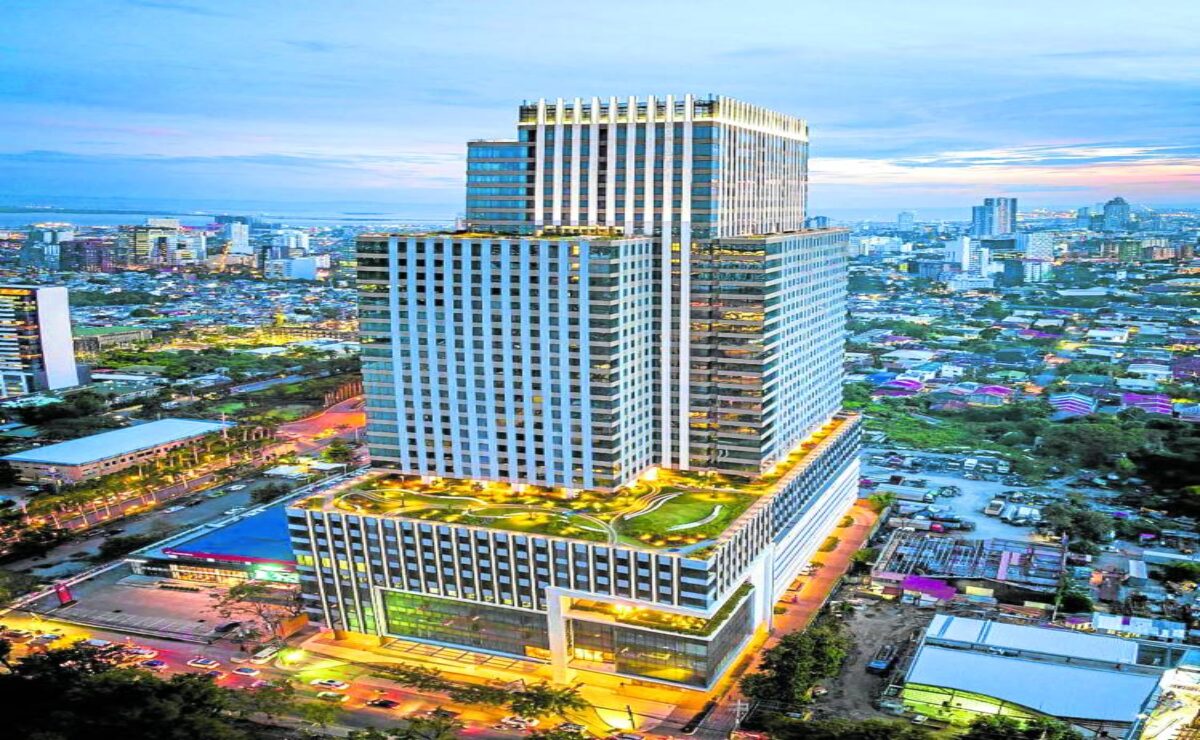 NEO’s buildings in BGC are BERDE-certified under PHILGBC’s green building rating system. 