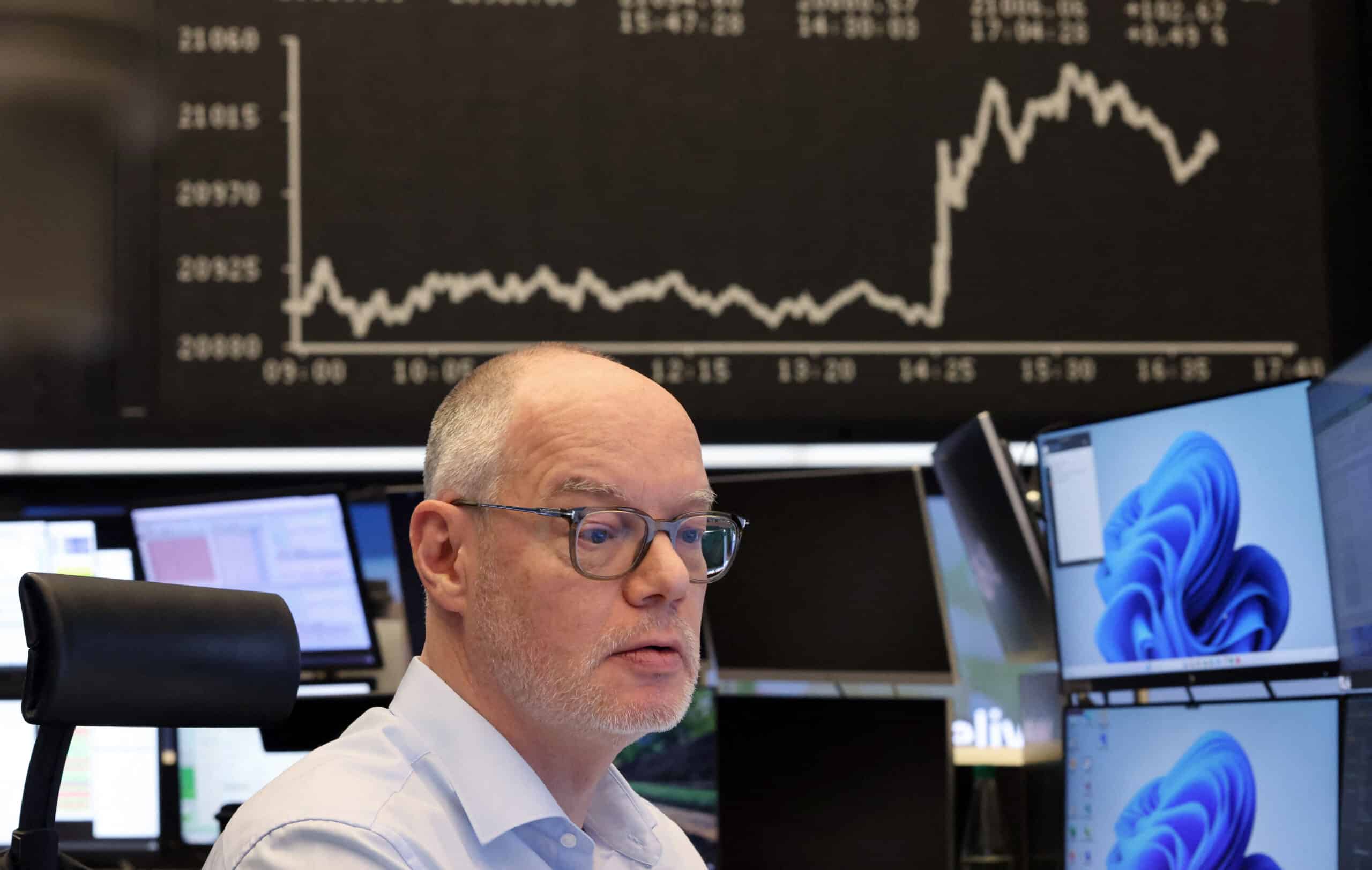US stocks gain ground after Trump Davos remarks