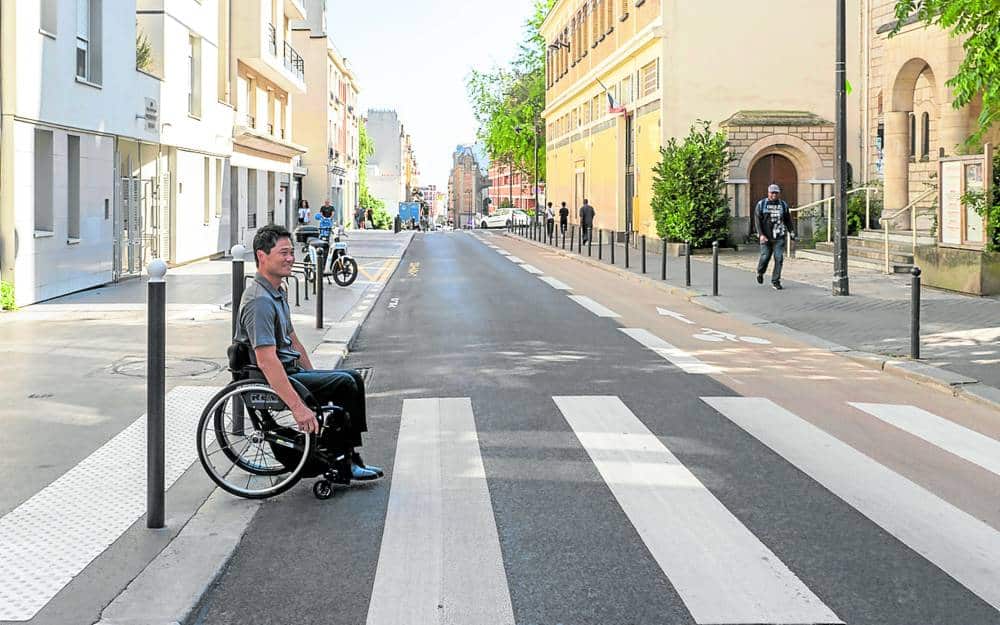 Walkable cities represent the future of urban planning. 