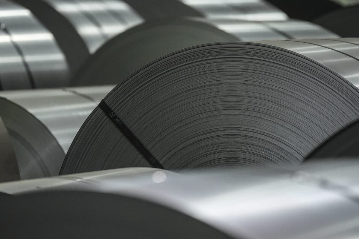 US factories to feel the pain from Trump's steel and aluminum tariffs