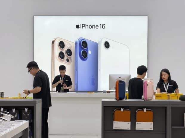 Apple has few incentives to start making iPhones in US