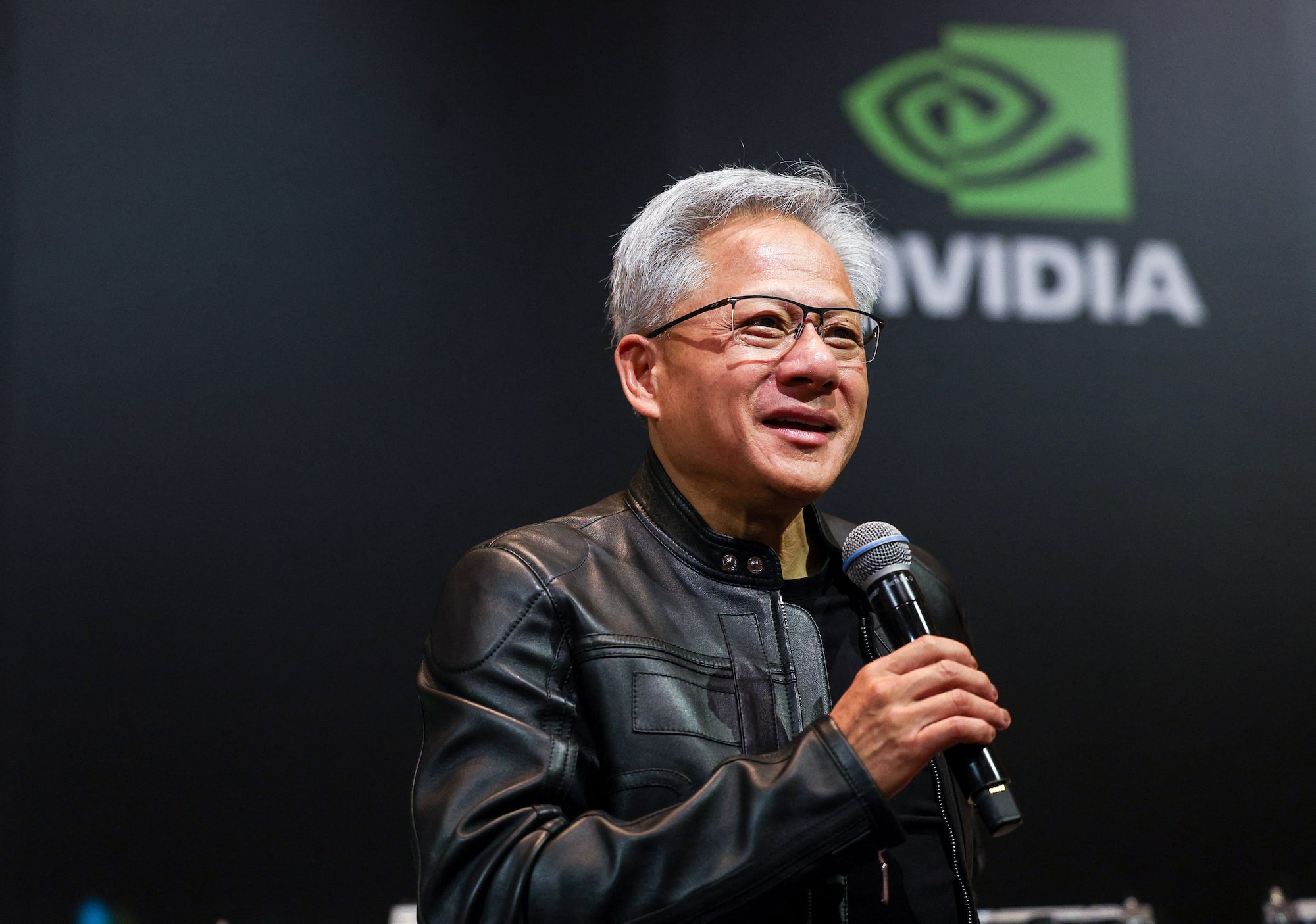 US sets tariff on certain chips as part of Nvidia-China deal