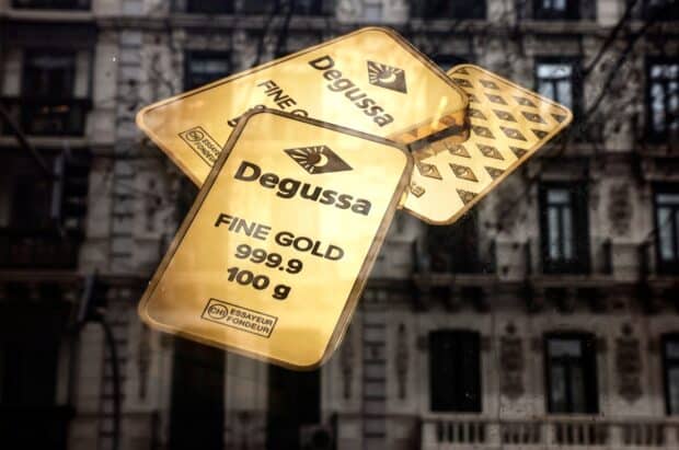 Gold, silver prices tumble as investors soothed by Trump Fed pick