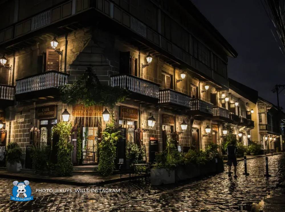 Heritage districts provide texture and memory through stone squares, wooden fronts, and narrowlanes that hint at older rhythms of daily life.