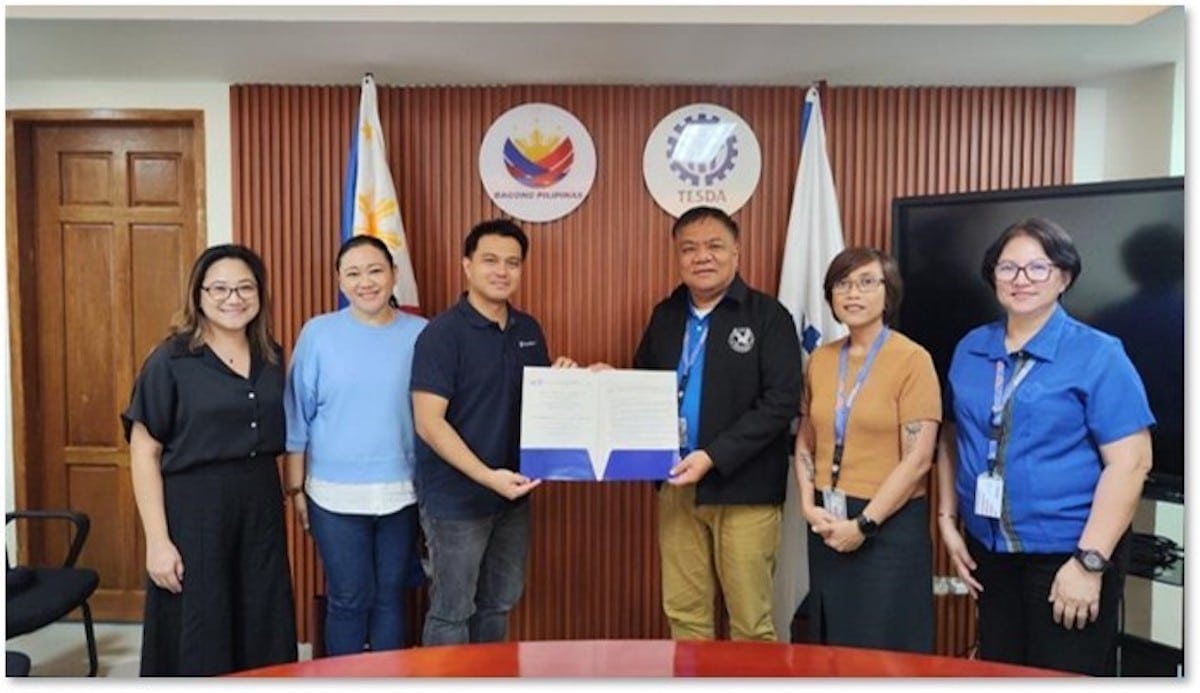Foundever clinches Tesda certification for CX training program