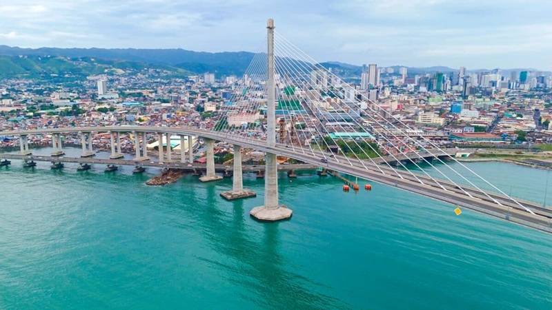 Colliers encourages developers to assess the viability of launching more masterplanned com- munities to take advantage of the government’s infrastructure projects.