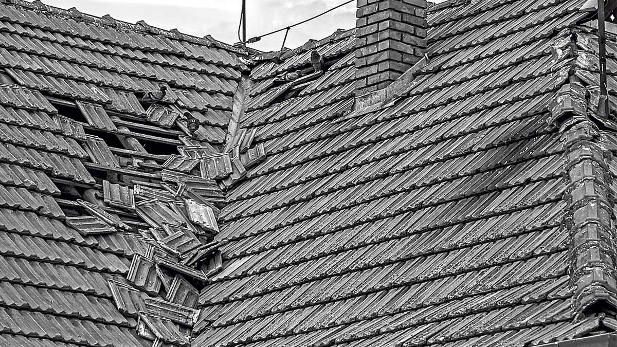 Seek a professional contractor if repairing a damaged roof is
too difficult for DIY skills
