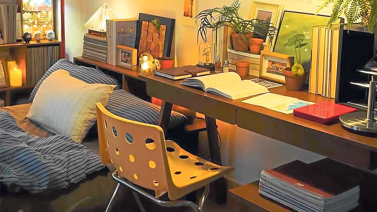 Compact Unit, big personality: Decorating on a budget